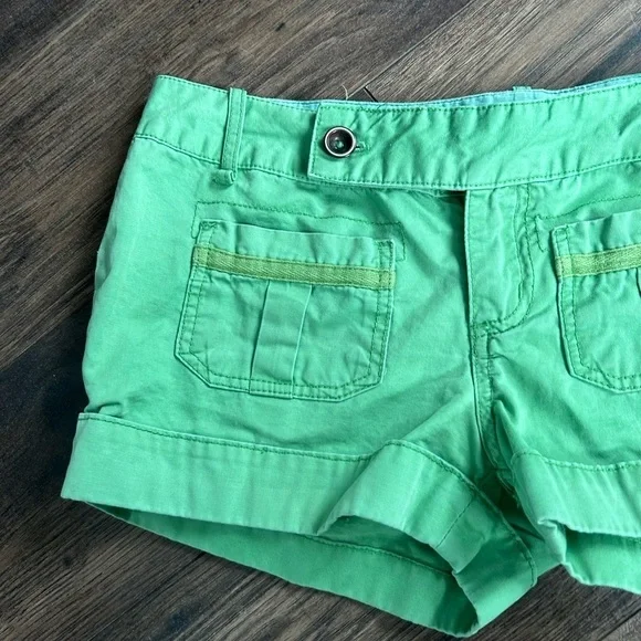 Roxy | 9 | Shorts - Picture 4 of 8